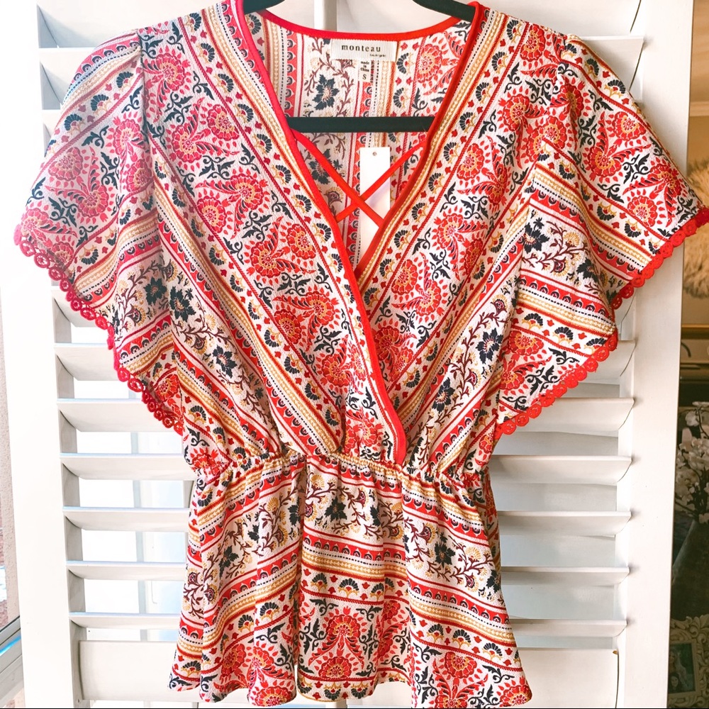 ⭐️NWT⭐️ Monteau boho flutter sleeve top